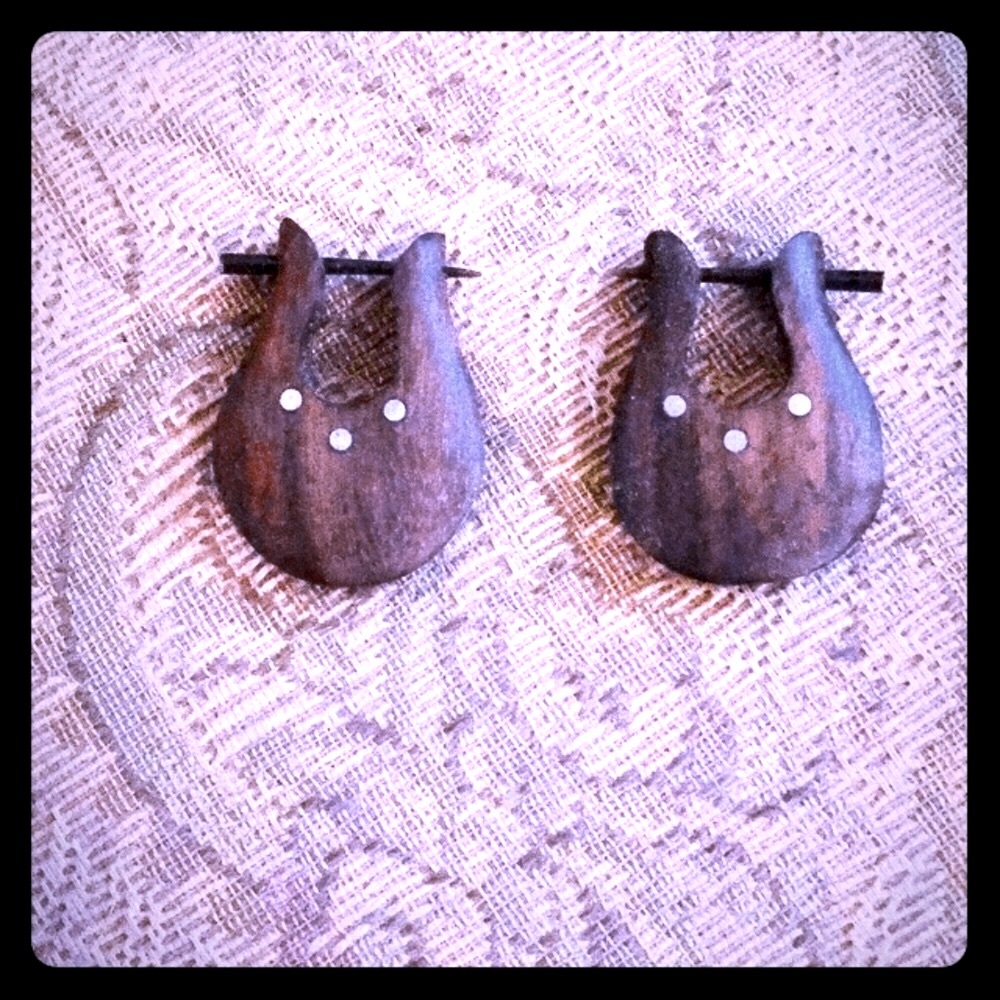 Cute, Vintage/ Grunge Ntl Wood Earrings/ Silver